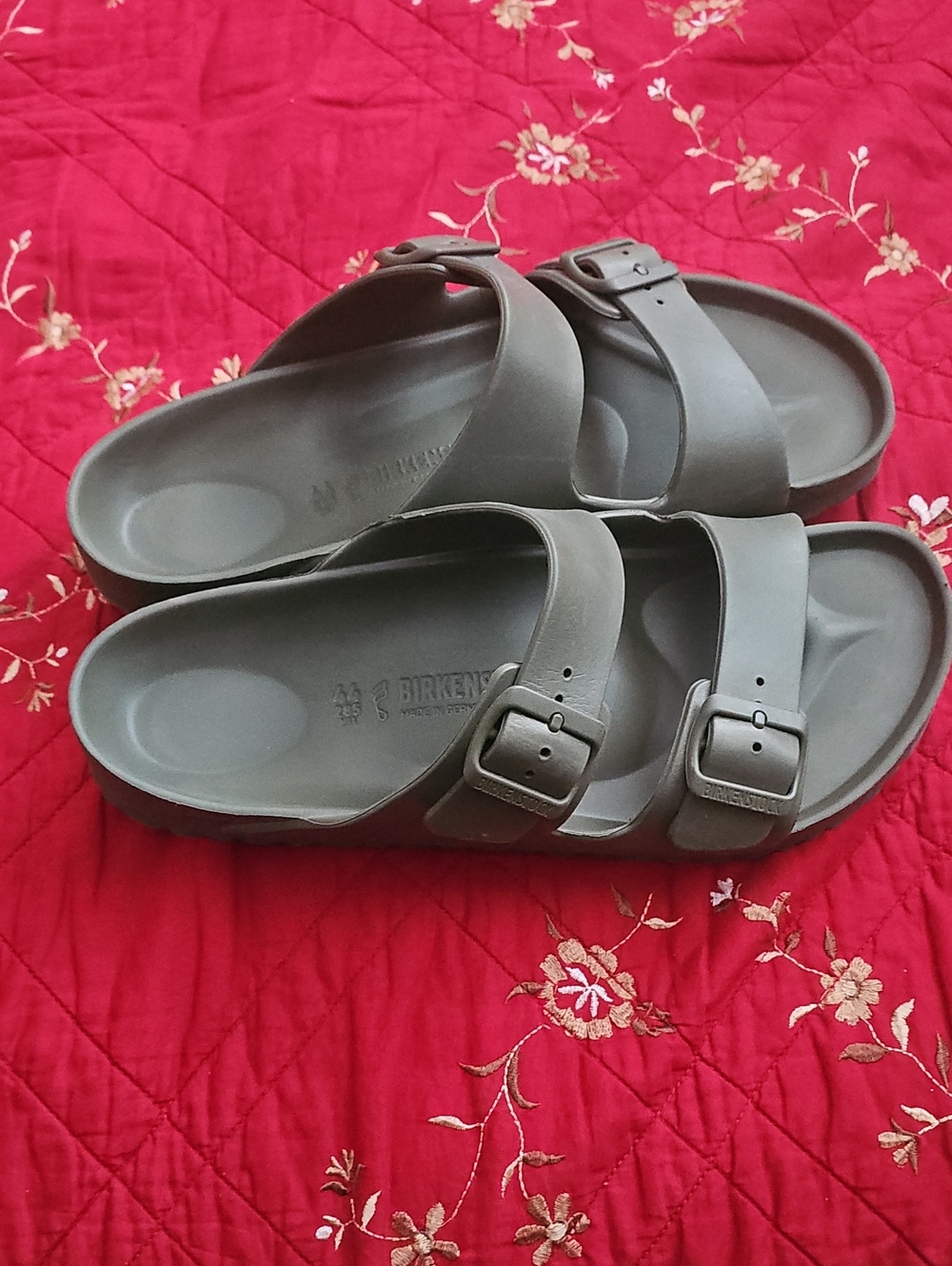 Sandals - Not in list